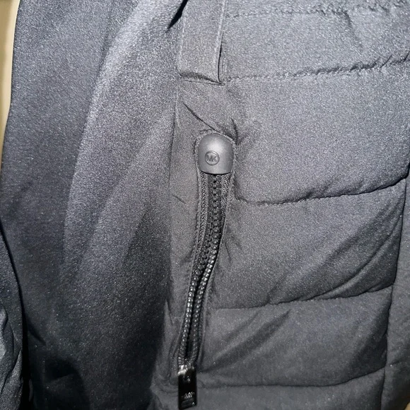 MICHAEL Michael Kors Black Hooded Puffer Jacket - Picture 8 of 12